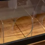 Raft paine compartimentat cu vitrina sticla, stejar kraft negru, 136x62x204 cm_img_09